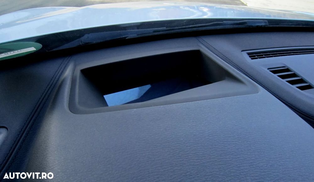 BMW X1 sDrive20i Aut. xLine - 20