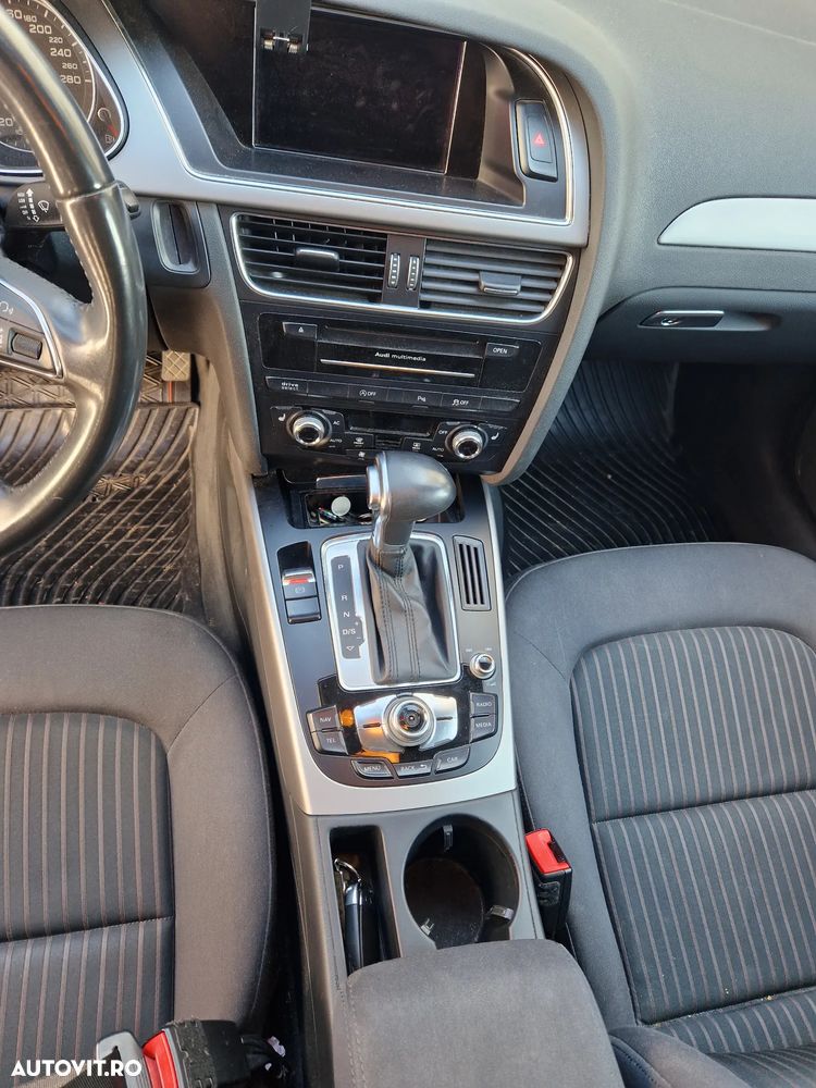 Audi A4 2.0 TDI DPF multitronic Ambiente - 15