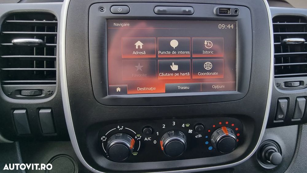 Renault Trafic - 19