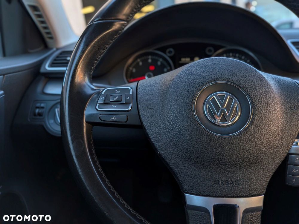 Volkswagen Passat Variant 1.4 TSI BMT Comfortline - 15