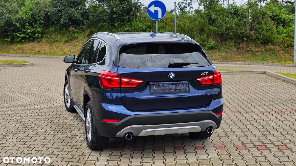 BMW X1 - 16