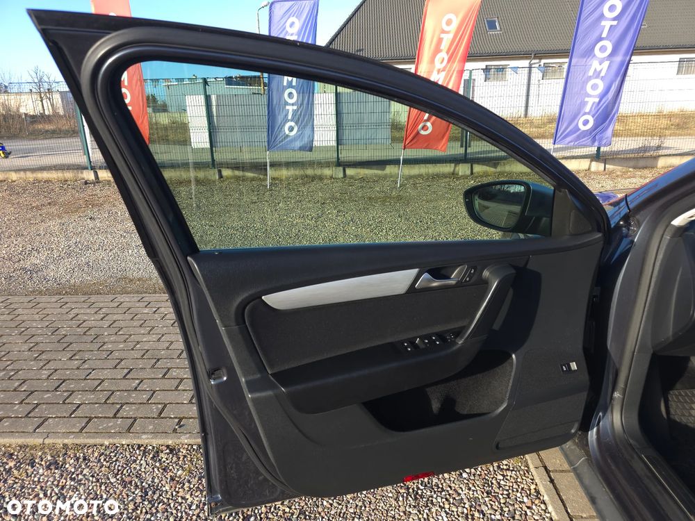 Volkswagen Passat Alltrack - 19