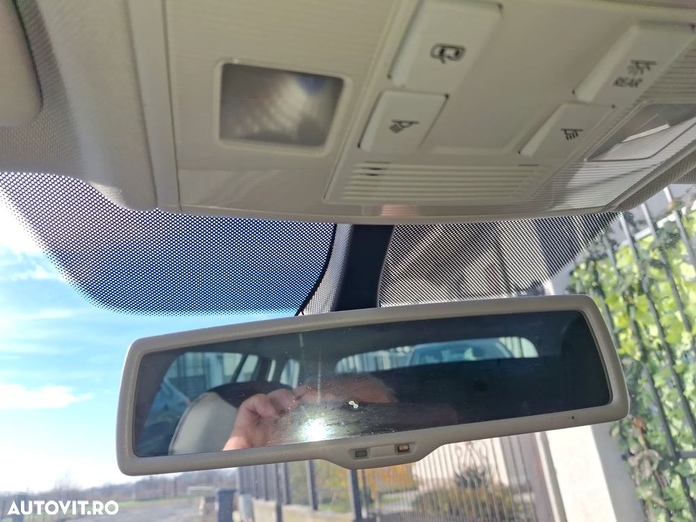 Volkswagen Golf 2.0 TDI 4Motion BlueMotion Technology Lounge - 11