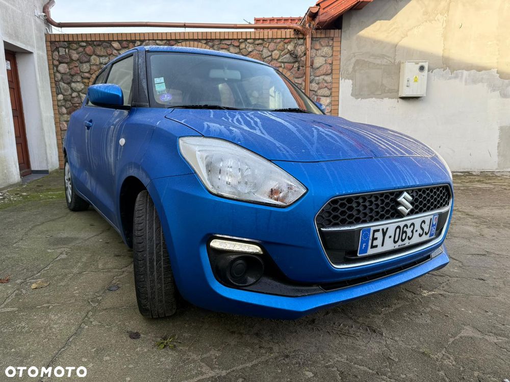 Suzuki Swift - 1