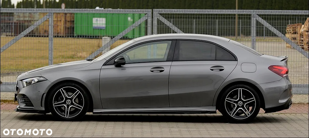 Mercedes-Benz Klasa A 200 7G-DCT AMG Line - 17