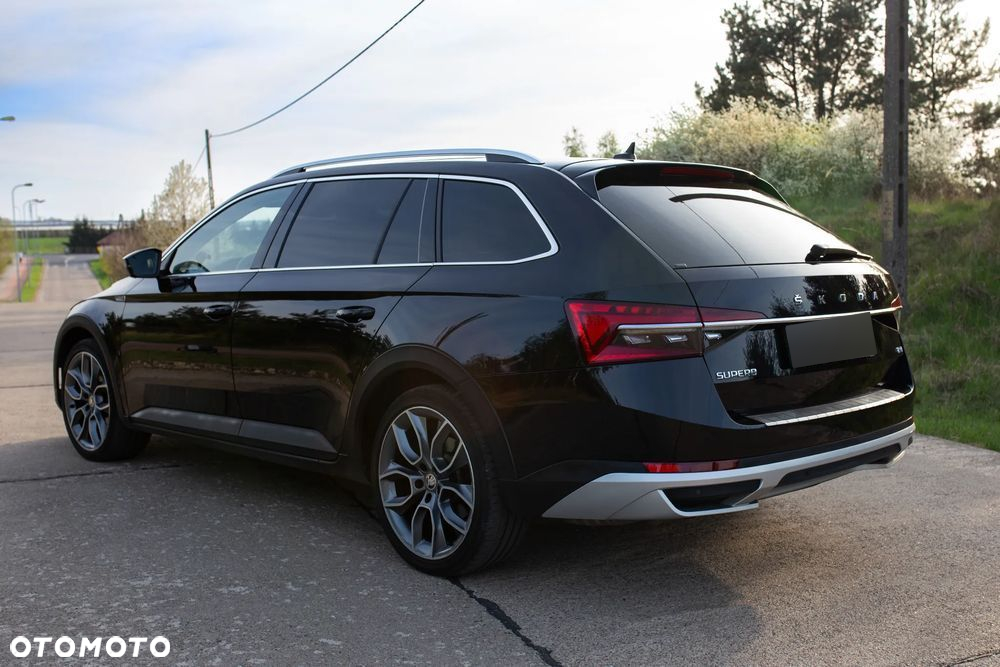 Skoda Superb 2.0 TDI SCR 4x4 Scout DSG - 5