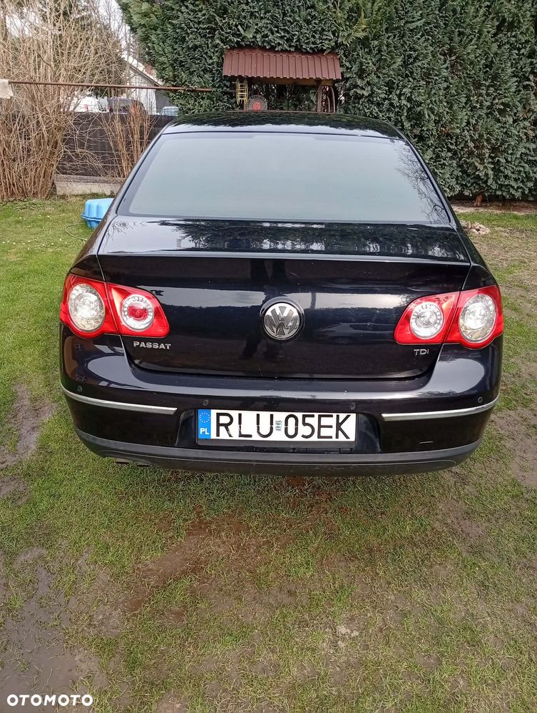 Volkswagen Passat 1.9 TDI Comfortline - 3
