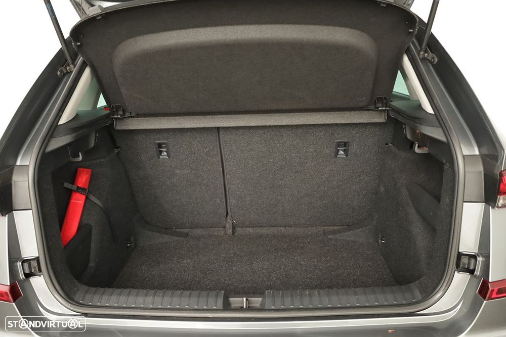 Skoda Kamiq 1.0 TSI Selection DSG - 22