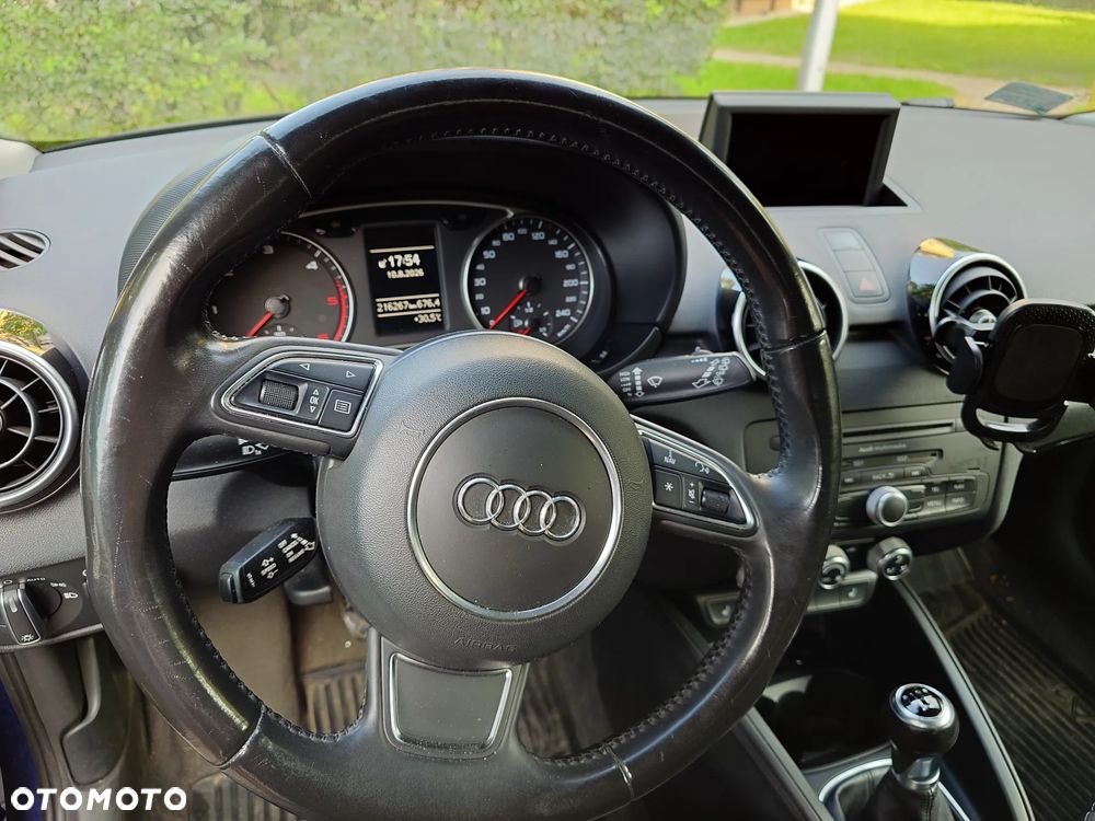 Audi A1 3-drzwiowe 1.6 TDI Ambition - 3