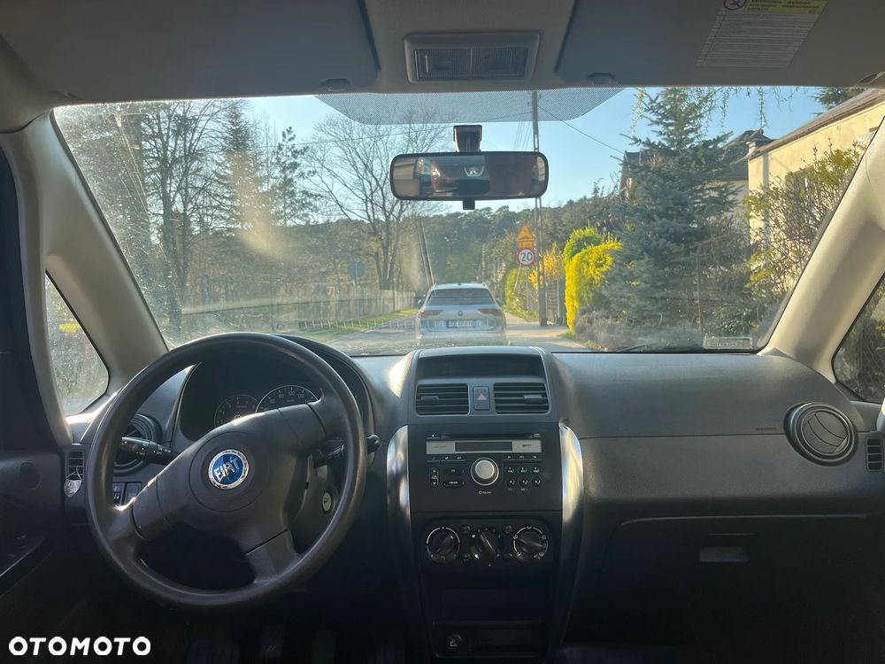 Fiat Sedici 1.6 16V 4x2 Dynamic Plus - 9