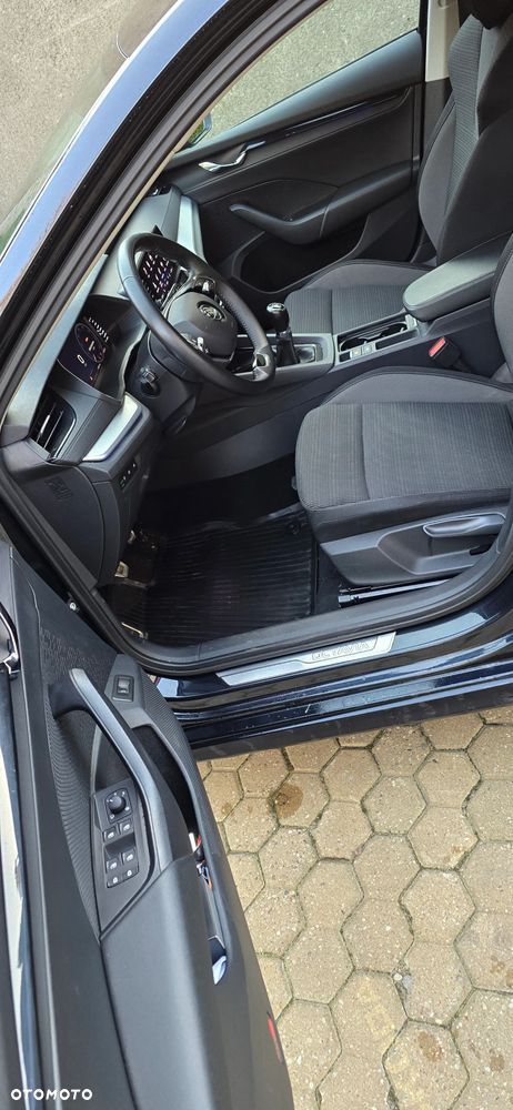 Skoda Octavia ver-1-5-tsi-act-style - 9