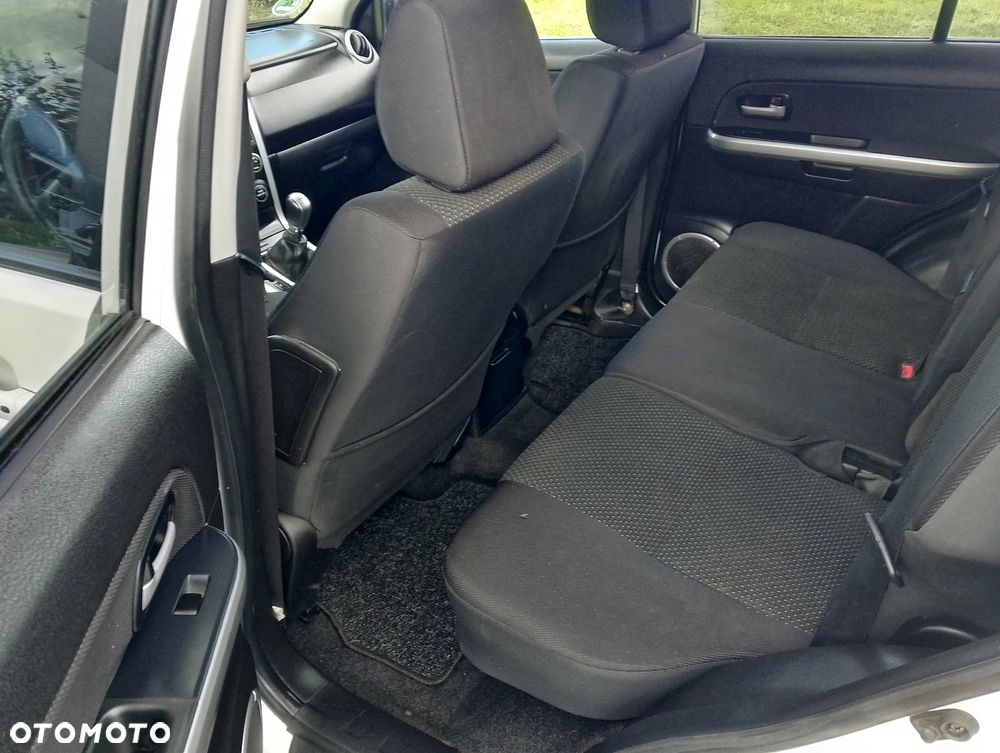 Suzuki Grand Vitara - 14