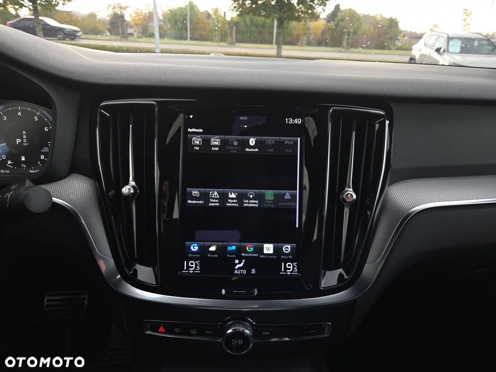 Volvo S60 B4 B R-Design - 17