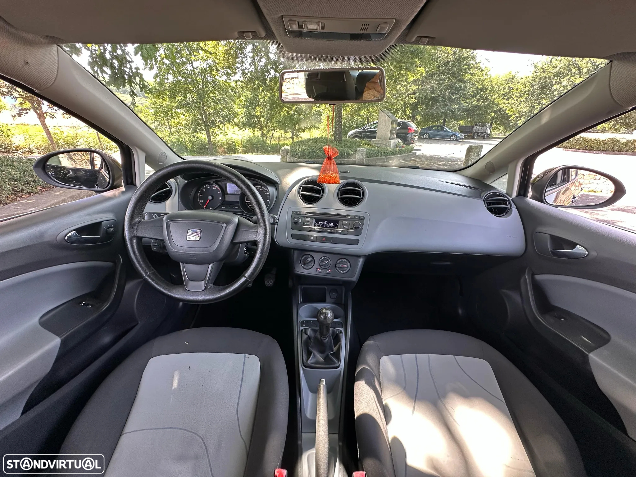 SEAT Ibiza 1.2 12V Reference - 10