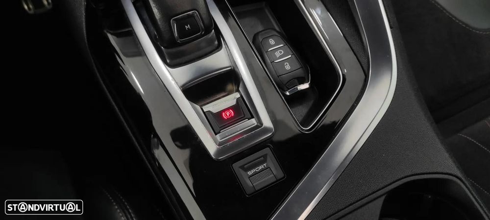 Peugeot 3008 2.0 BlueHDi GT EAT8 - 39