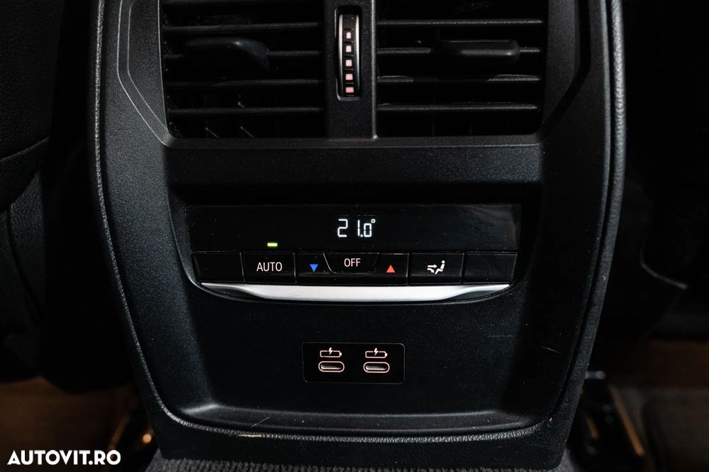 BMW Seria 3 318d Aut. Luxury Line - 33