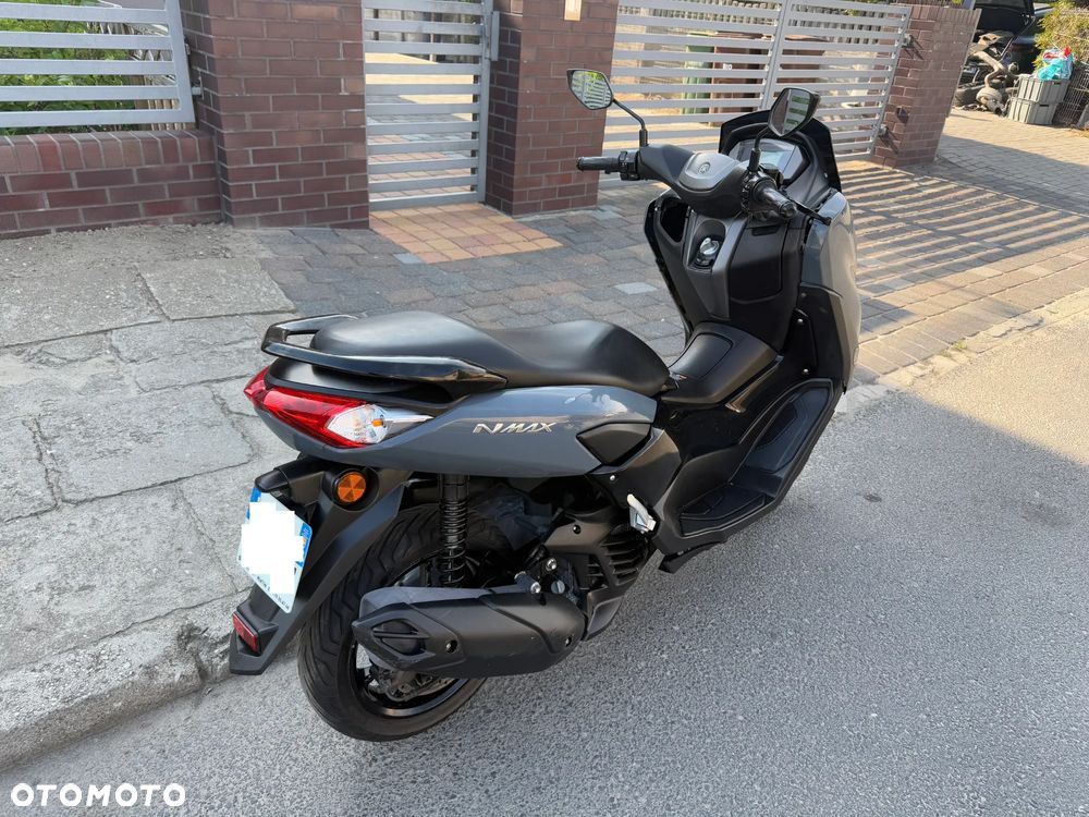 Yamaha NMAX - 6