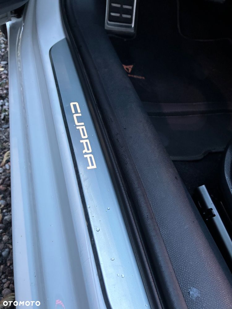 Cupra Leon 2.0 TSI DSG - 19