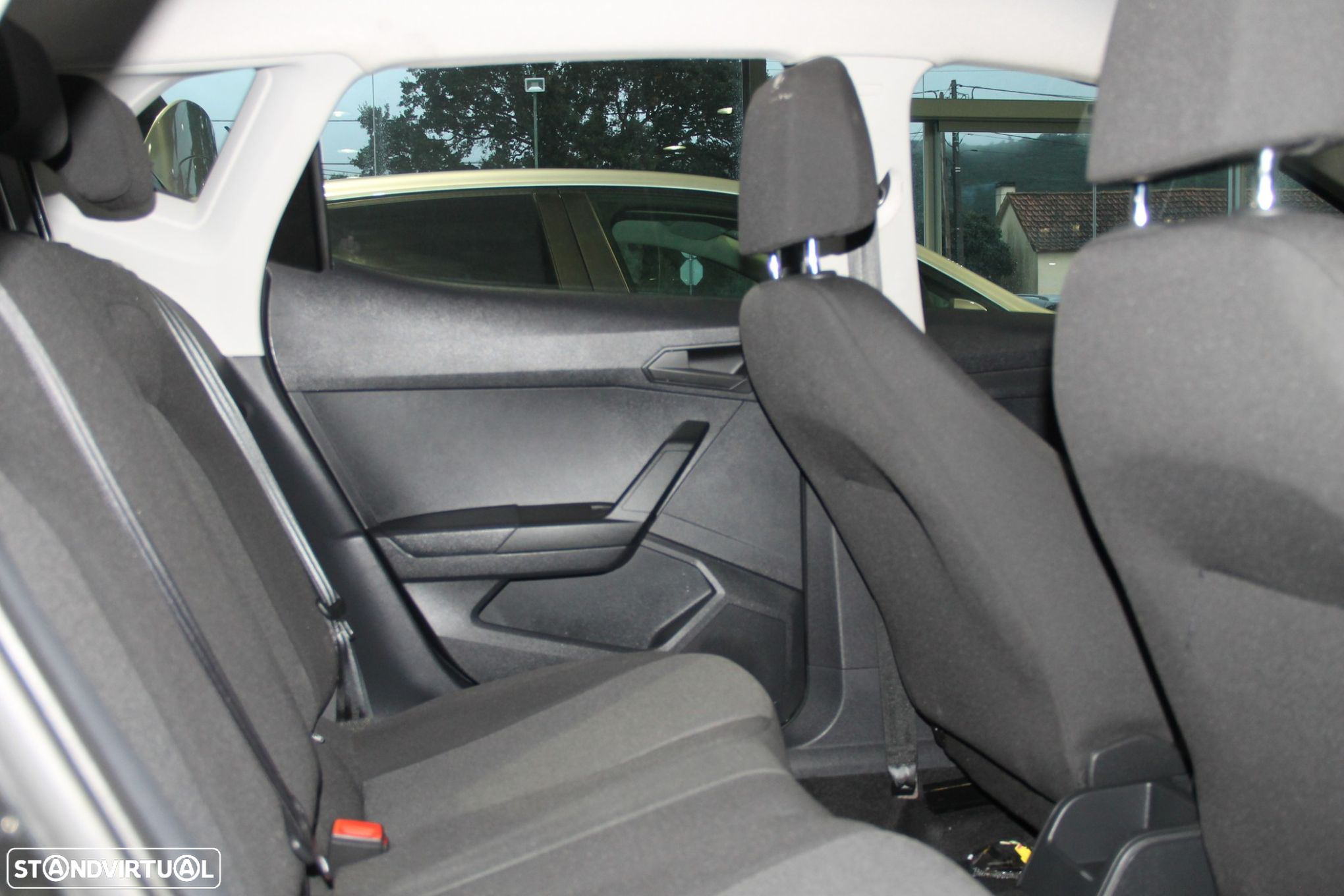 SEAT Ibiza 1.6 TDI Reference - 9