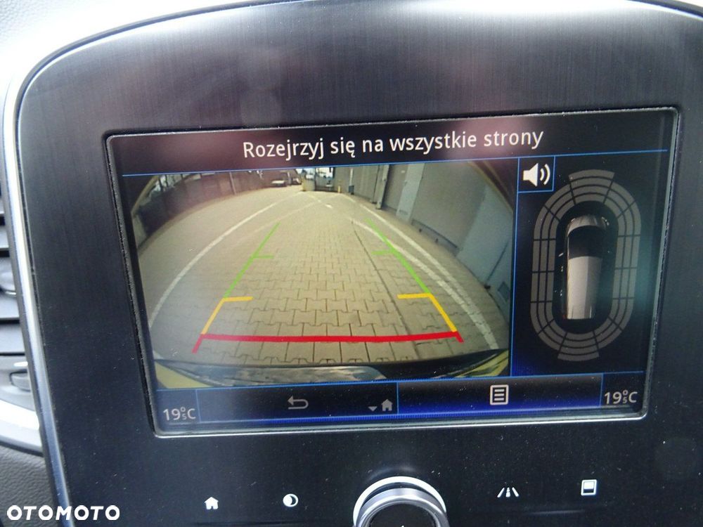 Renault Grand Scenic Gr 1.3 TCe FAP Intens EU6d - 16