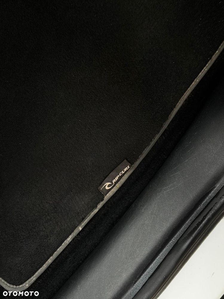 Citroën C3 Aircross 1.5 BlueHDi Rip Curl S&S - 19