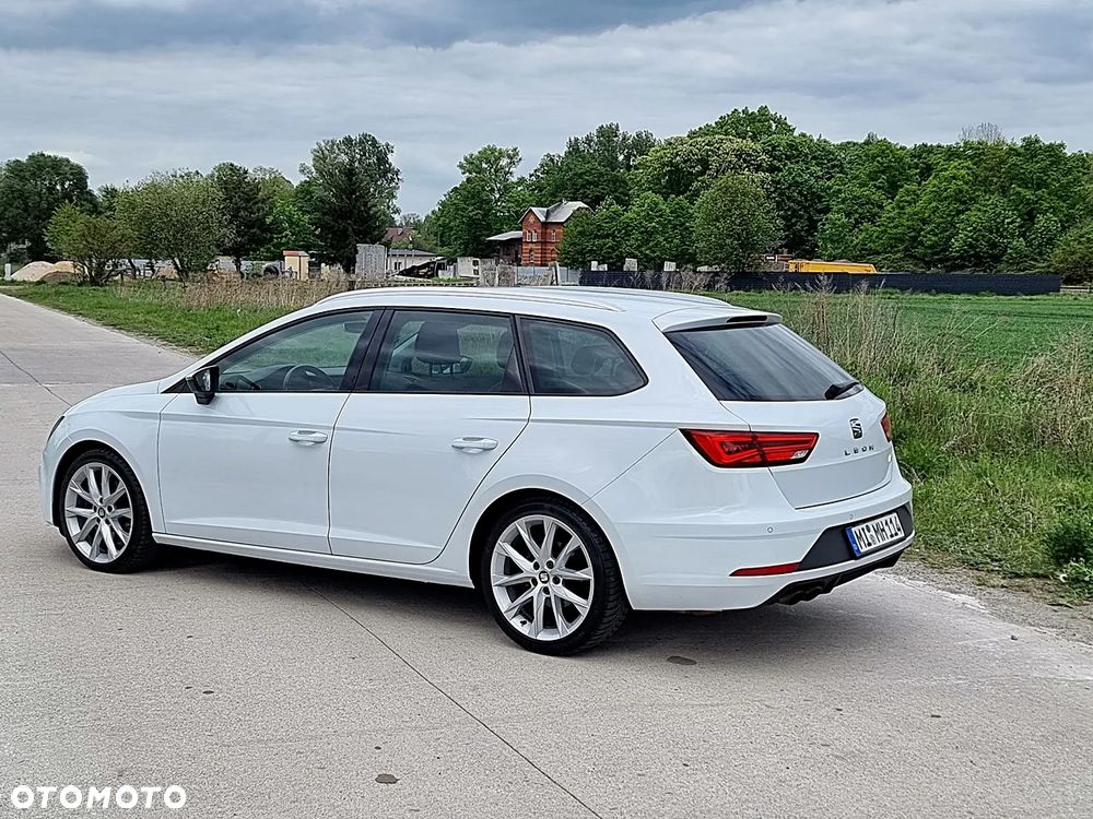 Seat Leon 1.8 TSI Start&Stop DSG FR - 3