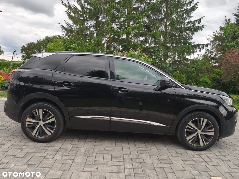 Peugeot 3008 PureTech 130 Stop & Start GPF Allure - 11
