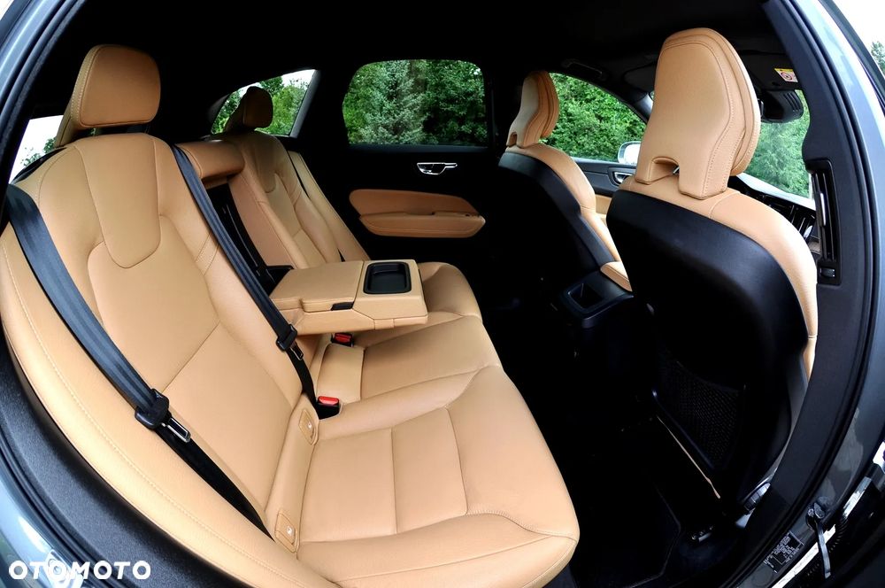 Volvo XC 60 D4 Inscription - 26