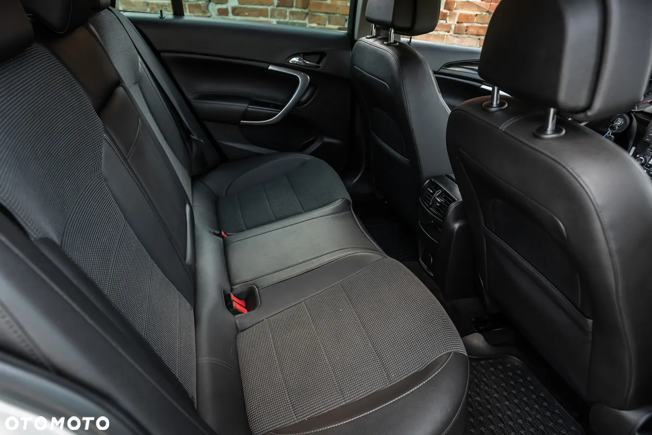 Opel Insignia 2.0 CDTI Design Edition - 28