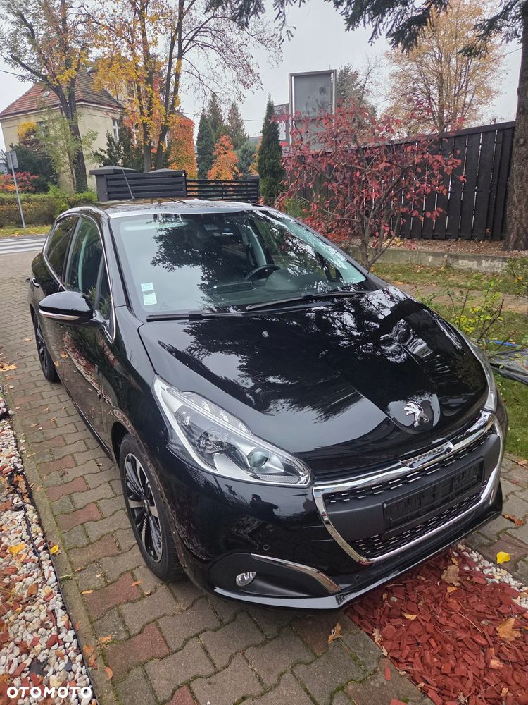 Peugeot 208 2019 photo 4
