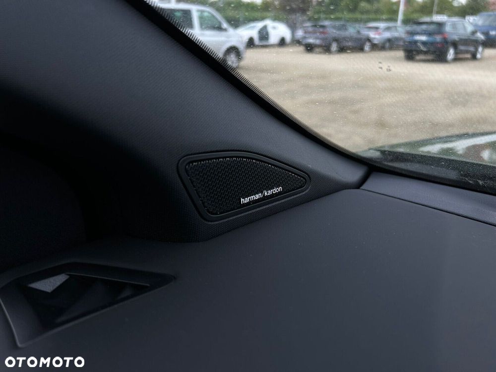 Volkswagen Amarok - 29