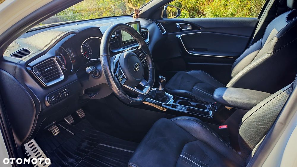 Kia ProCeed 1.0 T-GDI GT Line - 8