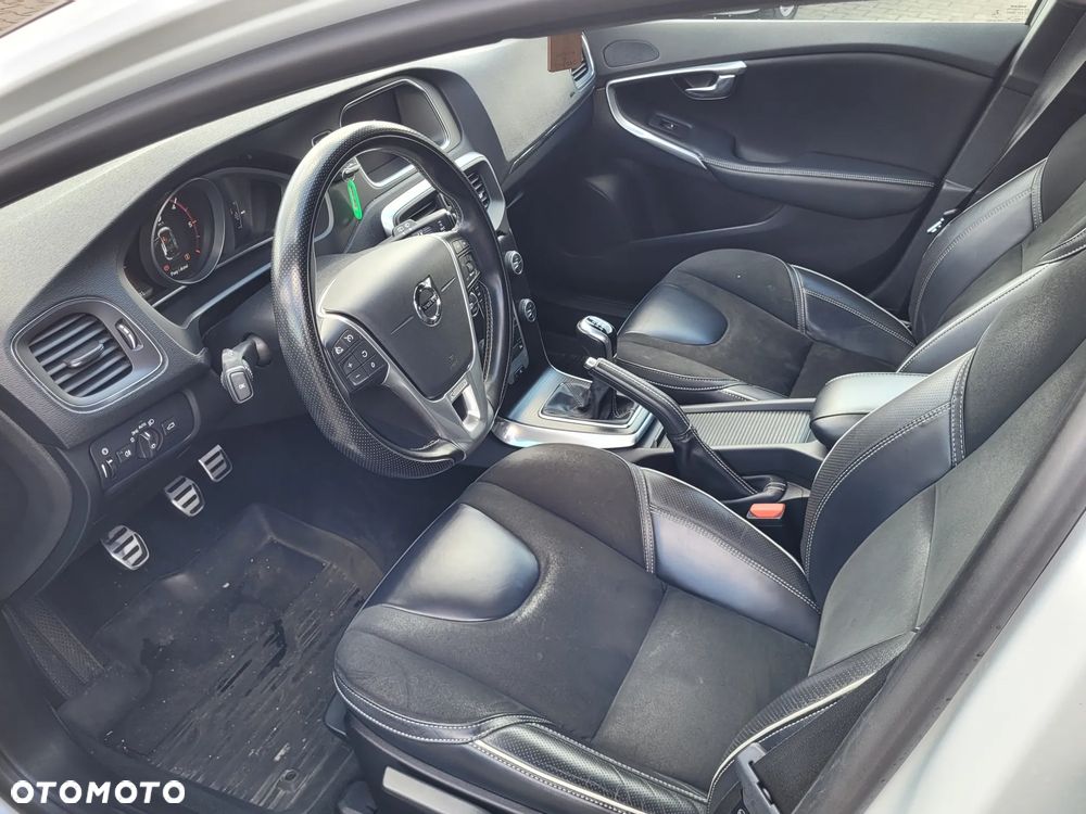 Volvo V40 D2 RDesign - 28