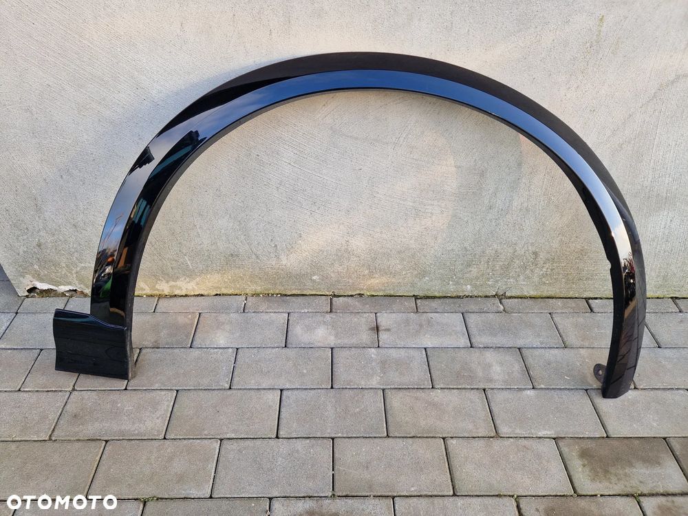 LISTWA PRZEDNIA PRAWA AUDI Q6 E-TRON - 1