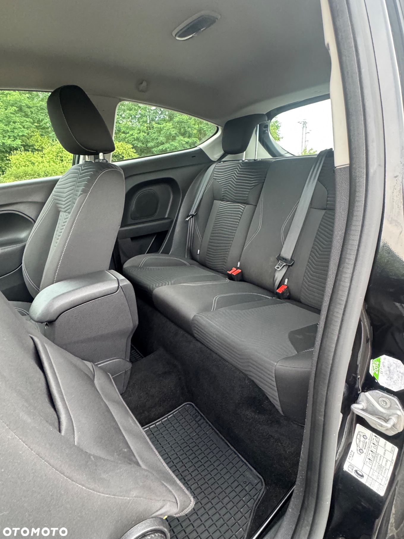 Ford Fiesta 1.0 EcoBoost Titanium - 24