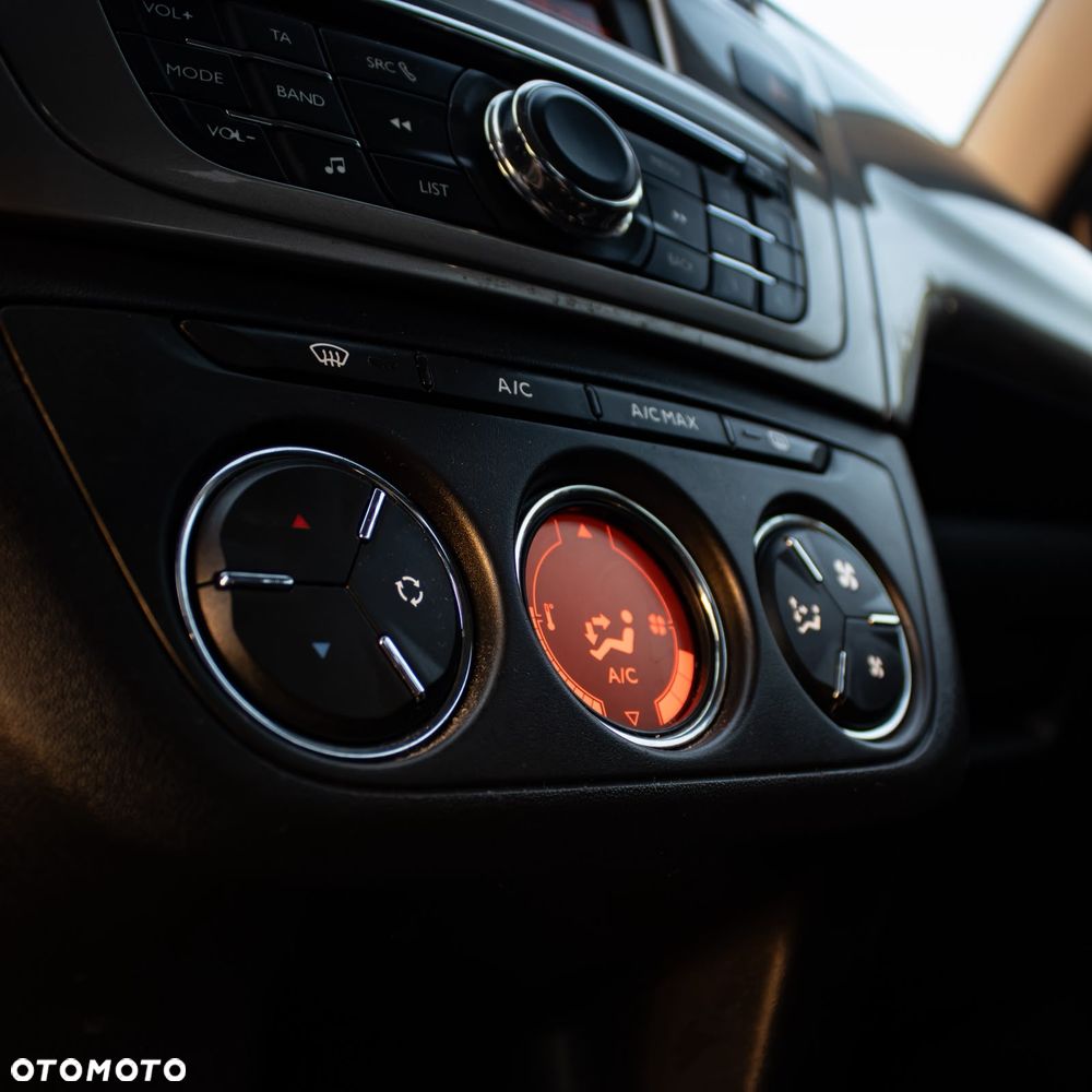 Citroën C-Elysée 1.5 BlueHDi Shine - 12