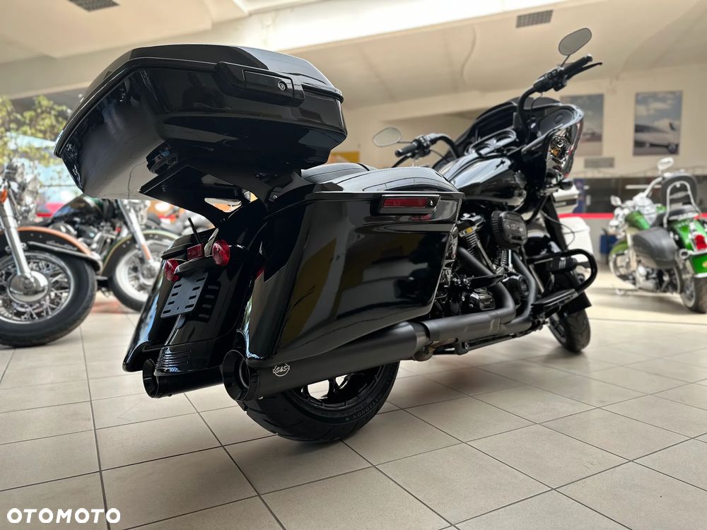 Harley-Davidson Touring Road Glide - 25