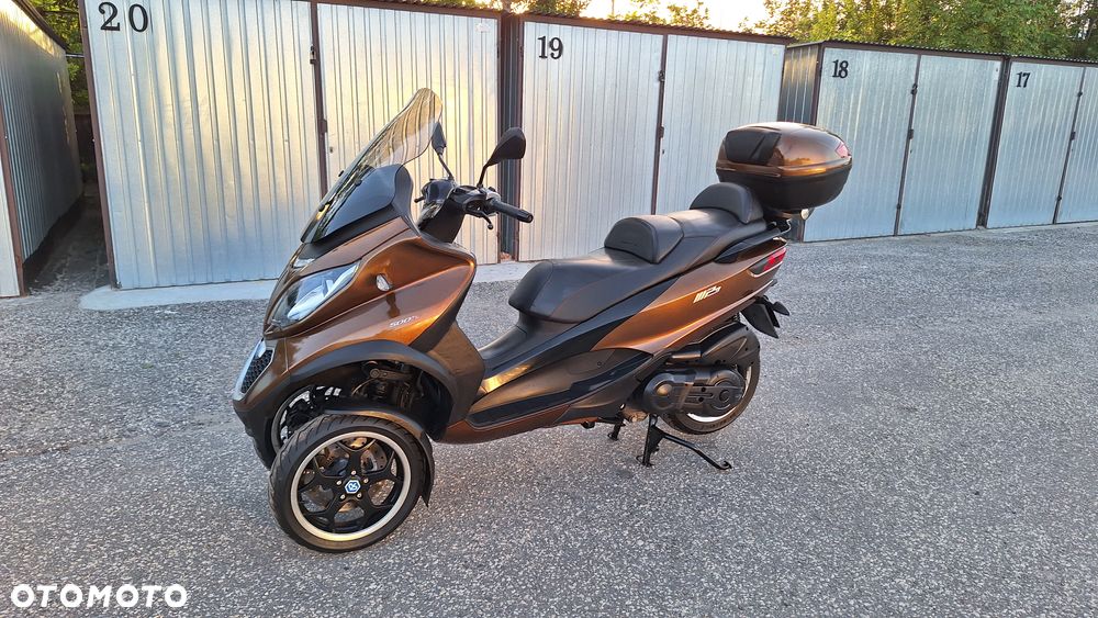 Piaggio MP-3 - 3