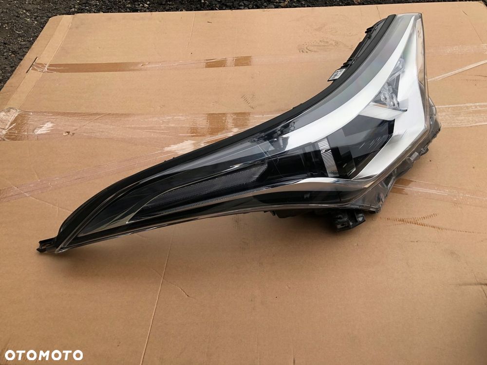 Lampa prawa przednia TOYOTA CHR CH-R - 3