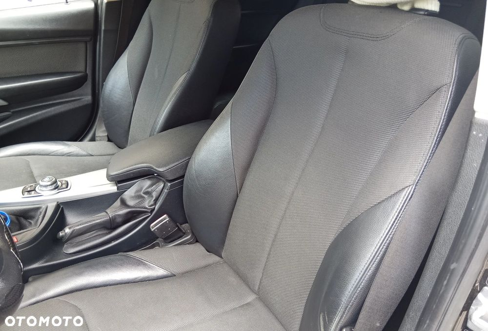 BMW Seria 3 318d Modern Line - 11