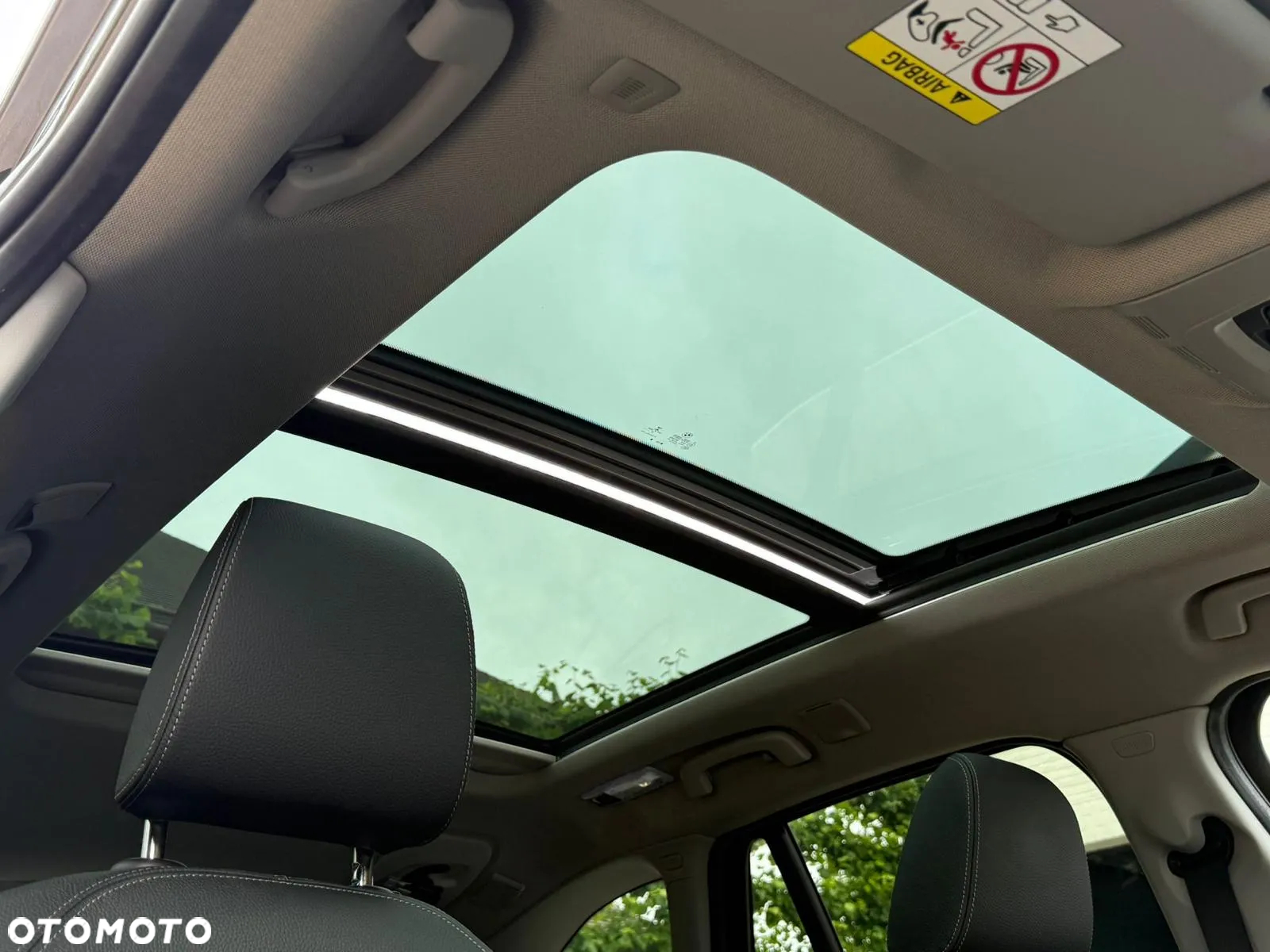 BMW X1 sDrive16d xLine - 11