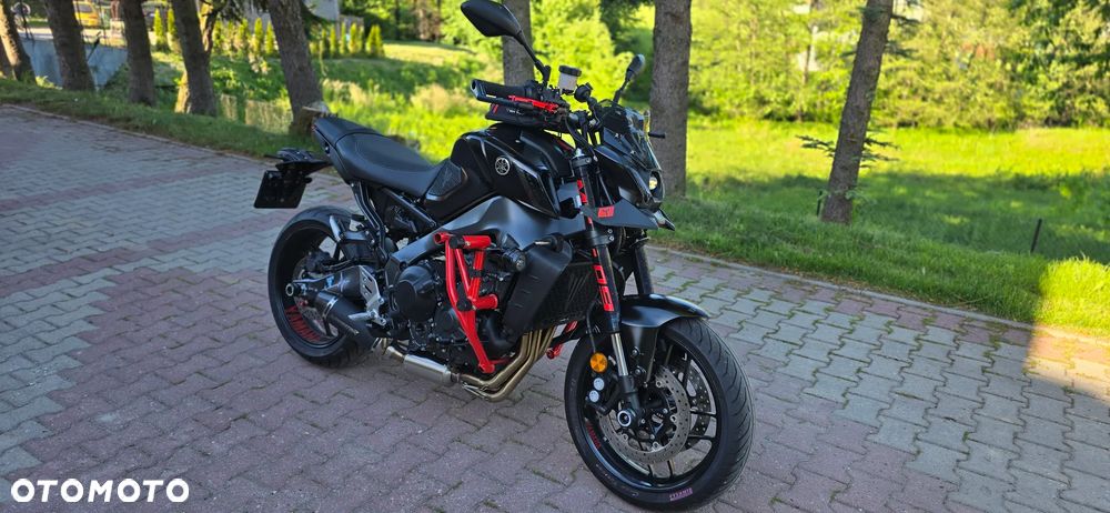 Yamaha MT - 2