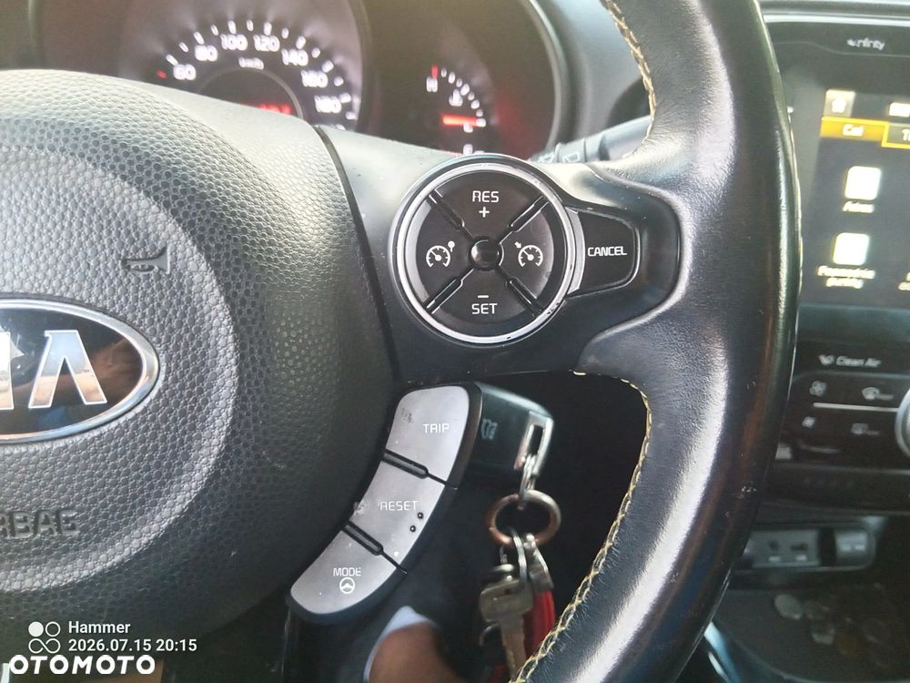 Kia Soul 1.6 CRDI White Collection - 24