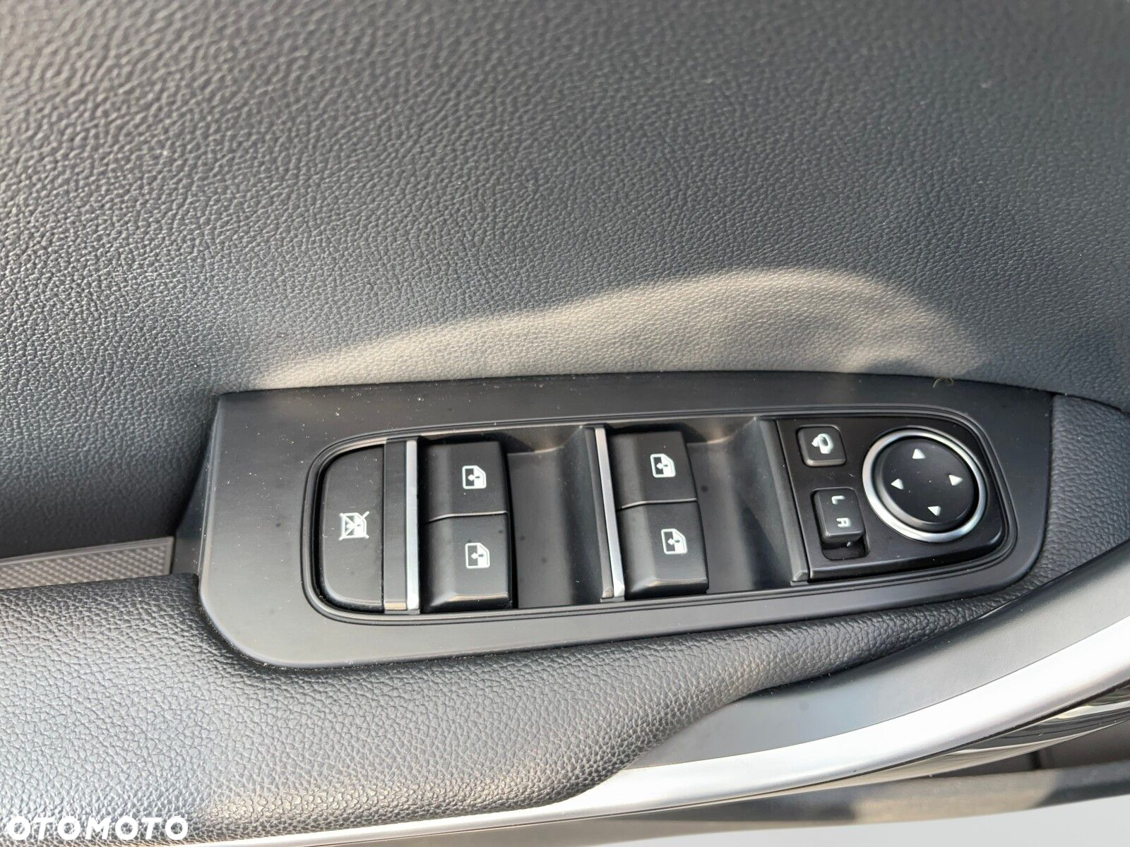 Kia XCeed - 10