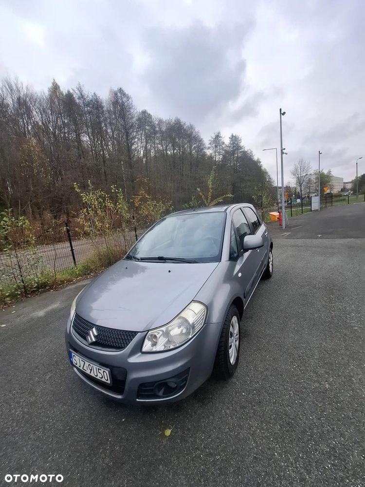 Suzuki SX4 1.6 Premium - 2