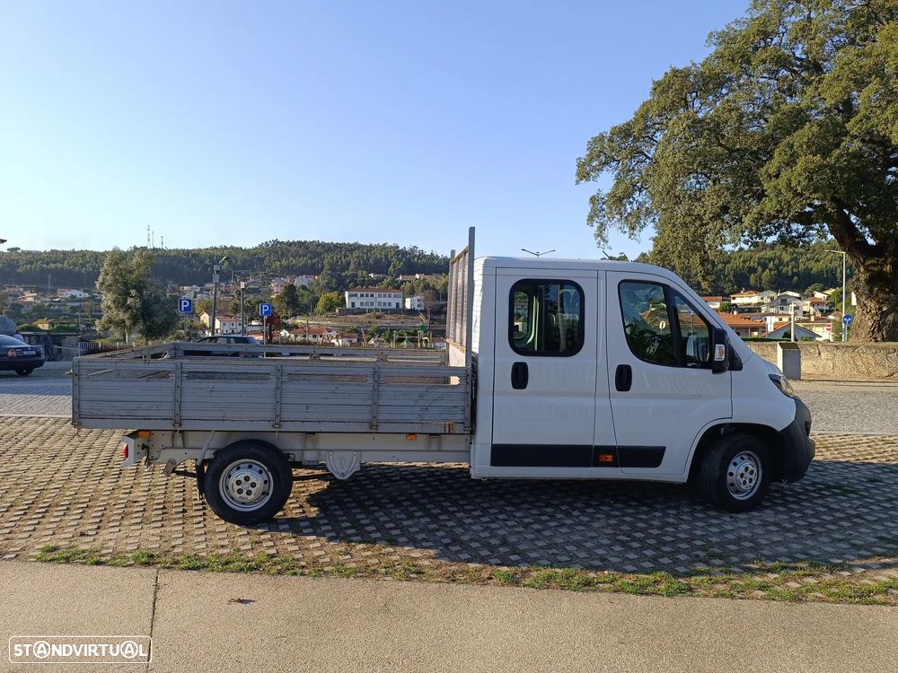 Peugeot Boxer Cabine Dupla 2.2 BlueHDi (6 Lugares) - 4