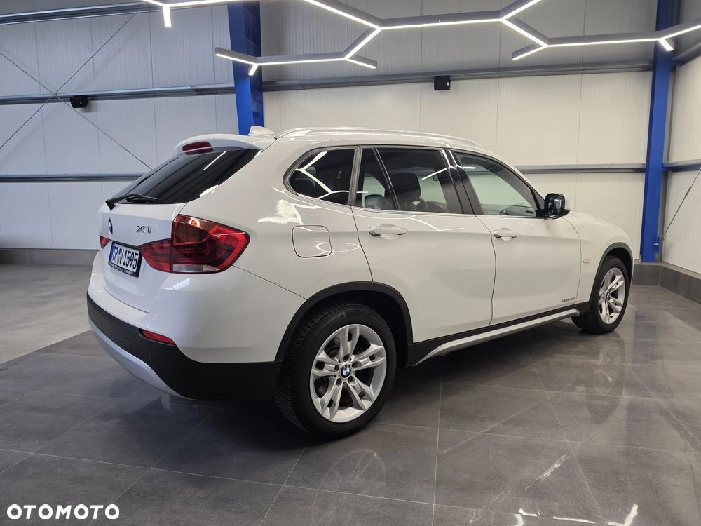 BMW X1 xDrive20d - 15