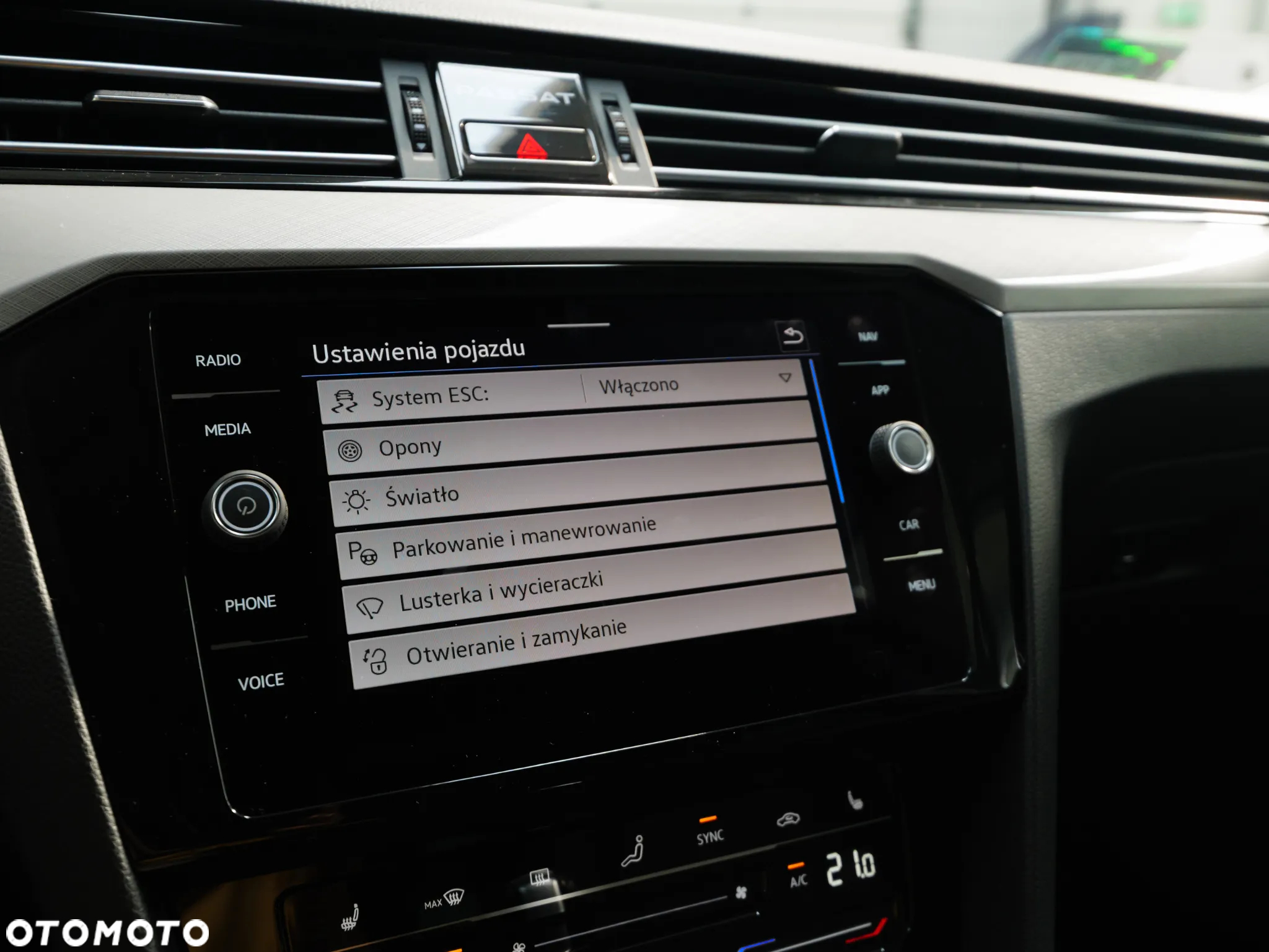 Volkswagen Passat 2.0 TDI EVO Business DSG - 30