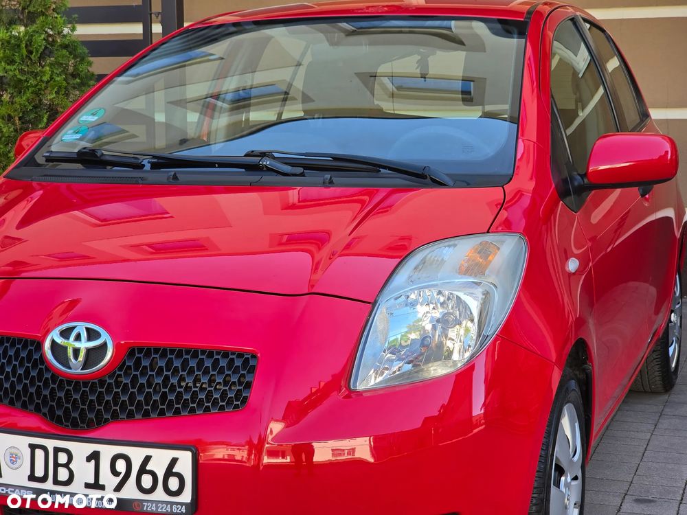 Toyota Yaris 1.3 VVT-i Sol - 19