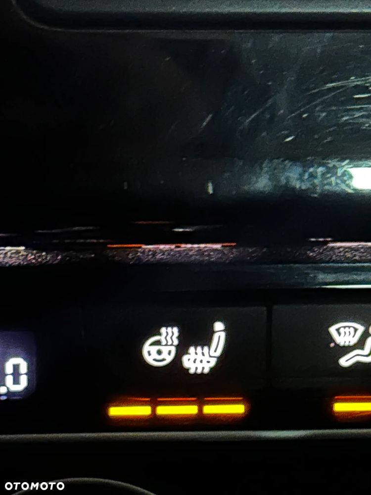 Volkswagen Passat Variant 2.0 TDI SCR 4Motion DSG Highline - 14